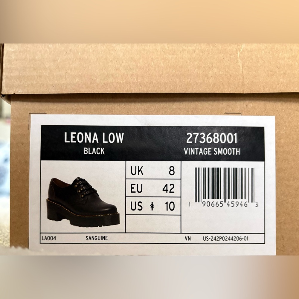 NWT Dr Martens Leona Low Women’s Boot Vintage Smooth Leather - Picture 2 of 4